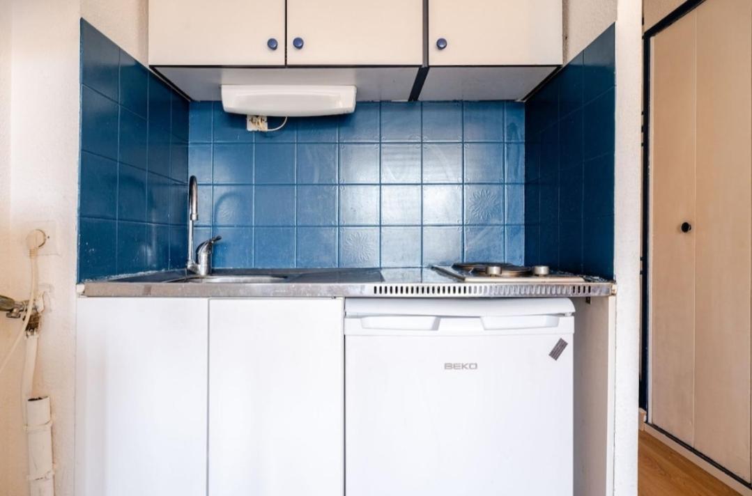 Appartement " Le Grand Bleu " A 3 Min De La Plage La Londe-les-Maures Eksteriør bilde