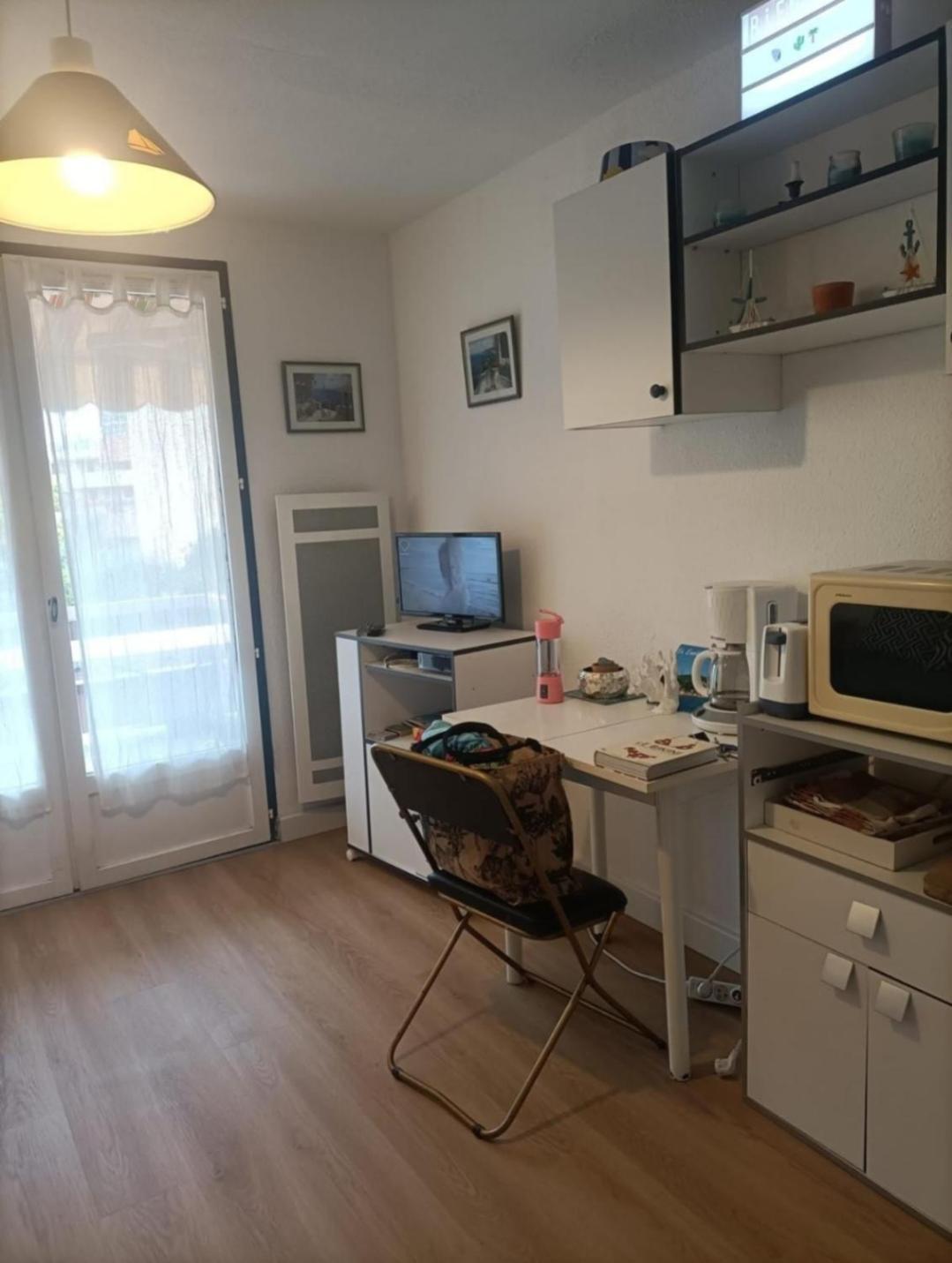 Appartement " Le Grand Bleu " A 3 Min De La Plage La Londe-les-Maures Eksteriør bilde